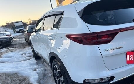 KIA Sportage IV рестайлинг, 2021 год, 2 100 000 рублей, 4 фотография