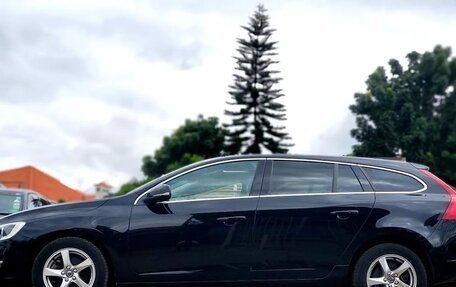 Volvo V60 I, 2017 год, 1 470 000 рублей, 5 фотография