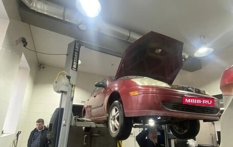 Ford Focus IV, 2001 год, 145 000 рублей, 26 фотография