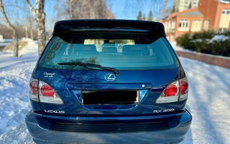 Lexus RX IV рестайлинг, 2003 год, 1 560 000 рублей, 9 фотография