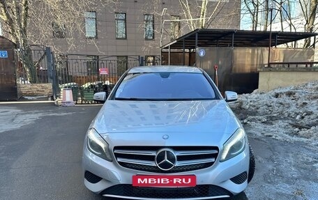 Mercedes-Benz A-Класс, 2014 год, 1 380 000 рублей, 2 фотография