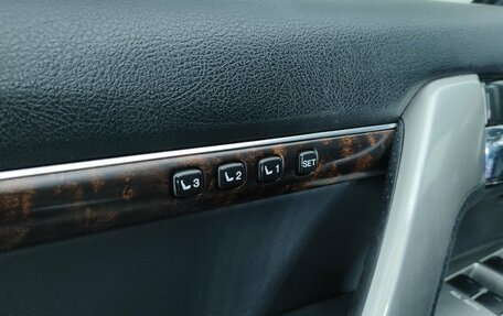 Toyota Land Cruiser 200, 2012 год, 34 990 000 рублей, 10 фотография