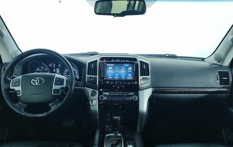 Toyota Land Cruiser 200, 2012 год, 34 990 000 рублей, 23 фотография