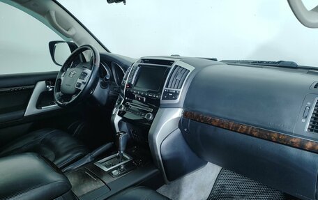 Toyota Land Cruiser 200, 2012 год, 34 990 000 рублей, 30 фотография