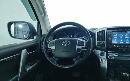 Toyota Land Cruiser 200, 2012 год, 34 990 000 рублей, 27 фотография