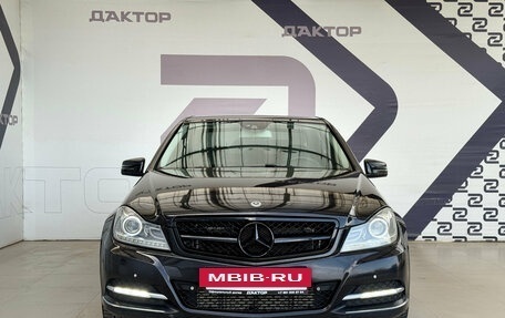 Mercedes-Benz C-Класс, 2013 год, 1 050 000 рублей, 2 фотография