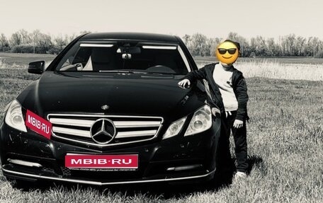 Mercedes-Benz E-Класс, 2011 год, 1 390 000 рублей, 1 фотография