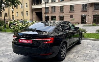 Skoda Superb III рестайлинг, 2020 год, 2 800 000 рублей, 1 фотография