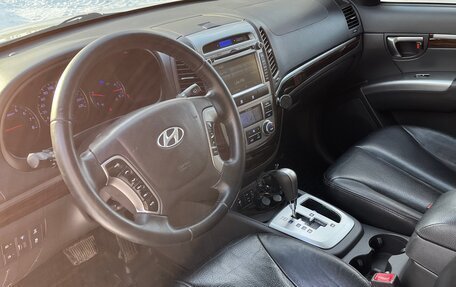 Hyundai Santa Fe III рестайлинг, 2011 год, 1 700 000 рублей, 10 фотография