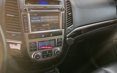 Hyundai Santa Fe III рестайлинг, 2011 год, 1 700 000 рублей, 12 фотография