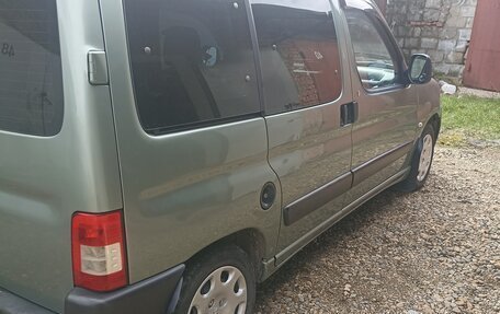 Peugeot Partner II рестайлинг 2, 2011 год, 470 000 рублей, 5 фотография