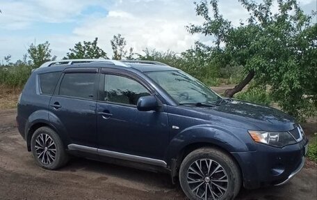 Mitsubishi Outlander III рестайлинг 3, 2007 год, 890 000 рублей, 2 фотография