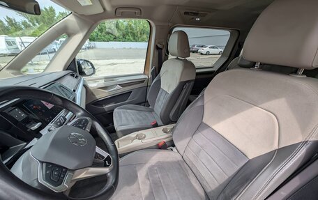 Volkswagen Multivan, 2023 год, 5 600 000 рублей, 12 фотография