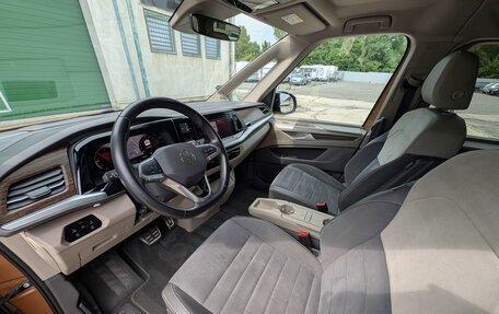 Volkswagen Multivan, 2023 год, 5 600 000 рублей, 11 фотография