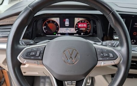 Volkswagen Multivan, 2023 год, 5 600 000 рублей, 9 фотография