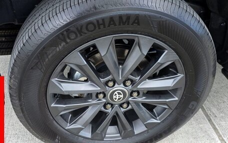 Toyota Land Cruiser Prado, 2025 год, 12 900 000 рублей, 13 фотография