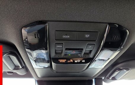 Toyota Land Cruiser Prado, 2025 год, 12 900 000 рублей, 29 фотография