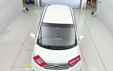 Honda Freed I, 2013 год, 790 000 рублей, 2 фотография