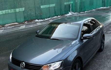 Volkswagen Jetta VI, 2012 год, 585 000 рублей, 2 фотография