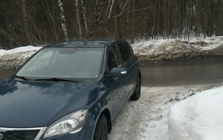 KIA cee'd I рестайлинг, 2010 год, 499 999 рублей, 3 фотография