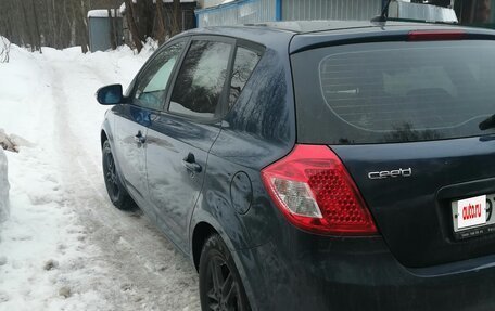 KIA cee'd I рестайлинг, 2010 год, 499 999 рублей, 9 фотография