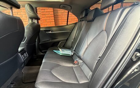 Toyota Camry, 2023 год, 3 800 000 рублей, 8 фотография