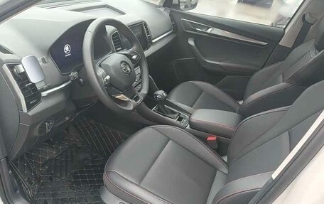 Skoda Karoq I, 2023 год, 2 050 000 рублей, 7 фотография