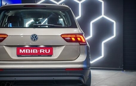 Volkswagen Tiguan II, 2020 год, 2 744 000 рублей, 16 фотография