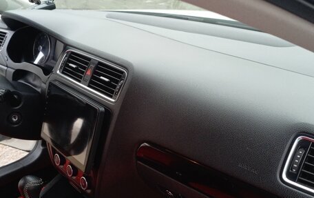 Volkswagen Jetta VI, 2013 год, 1 250 000 рублей, 5 фотография