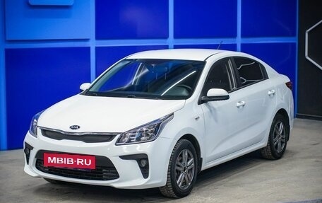 KIA Rio IV, 2020 год, 1 570 000 рублей, 2 фотография