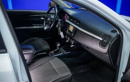 KIA Rio IV, 2020 год, 1 570 000 рублей, 13 фотография