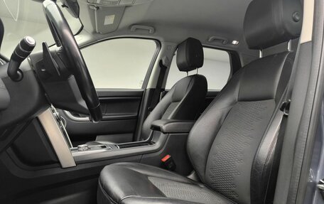 Land Rover Discovery Sport I рестайлинг, 2018 год, 2 450 000 рублей, 16 фотография