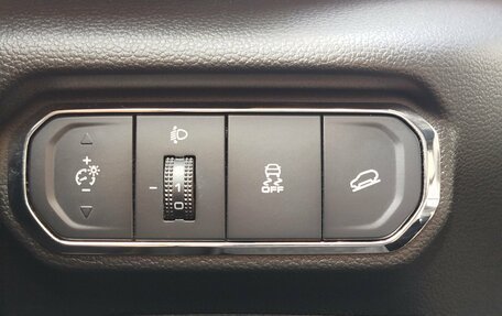 Haval Jolion, 2023 год, 2 050 000 рублей, 16 фотография