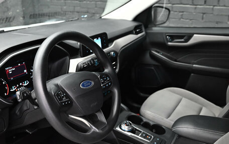 Ford Escape, 2021 год, 2 185 000 рублей, 15 фотография