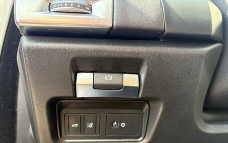 Jaguar E-Pace, 2019 год, 2 100 000 рублей, 15 фотография