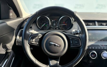 Jaguar E-Pace, 2019 год, 2 100 000 рублей, 25 фотография