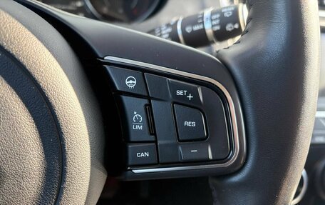 Jaguar E-Pace, 2019 год, 2 100 000 рублей, 26 фотография