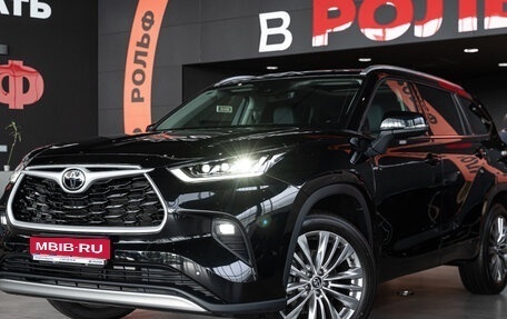 Toyota Highlander, 2026 год, 5 990 000 рублей, 1 фотография