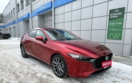Mazda 3, 2019 год, 1 590 000 рублей, 2 фотография