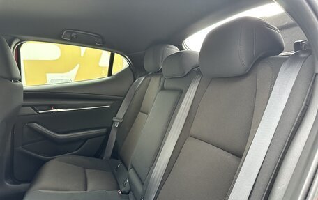 Mazda 3, 2019 год, 1 590 000 рублей, 8 фотография