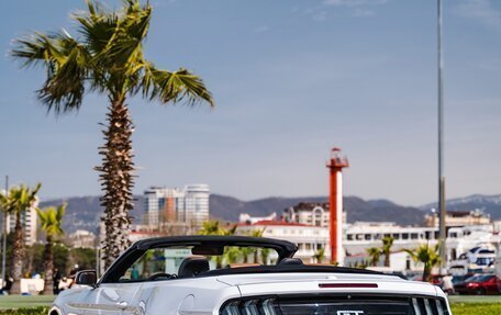 Ford Mustang VI рестайлинг, 2021 год, 5 950 000 рублей, 9 фотография