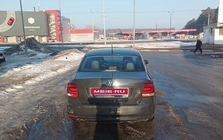 Volkswagen Polo VI (EU Market), 2016 год, 350 000 рублей, 2 фотография