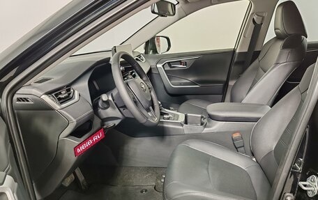 Toyota RAV4, 2025 год, 6 190 000 рублей, 8 фотография