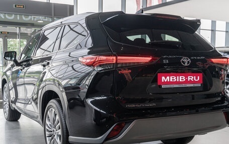 Toyota Highlander, 2026 год, 5 990 000 рублей, 7 фотография