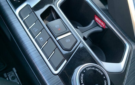 Geely Tugella FY11, 2023 год, 2 999 000 рублей, 16 фотография