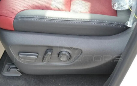 Toyota Land Cruiser, 2025 год, 16 799 556 рублей, 10 фотография