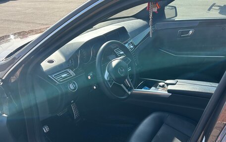 Mercedes-Benz E-Класс, 2013 год, 1 950 000 рублей, 3 фотография