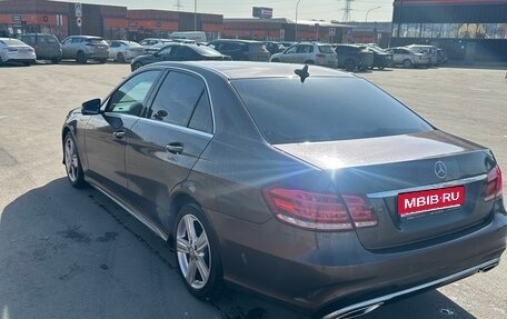Mercedes-Benz E-Класс, 2013 год, 1 950 000 рублей, 6 фотография
