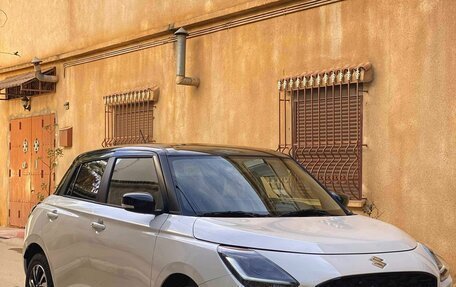 Suzuki Swift, 2025 год, 2 000 000 рублей, 1 фотография