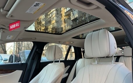 Mercedes-Benz E-Класс, 2019 год, 4 500 000 рублей, 17 фотография